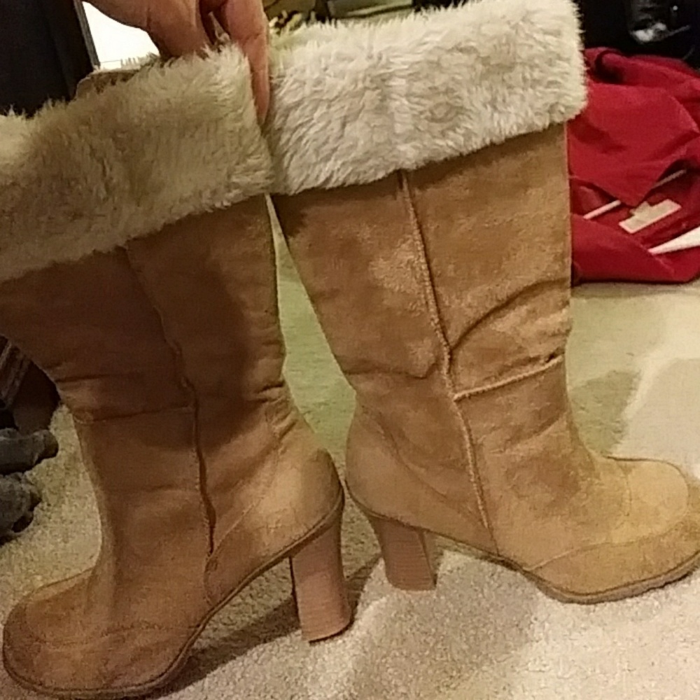 Suade boots